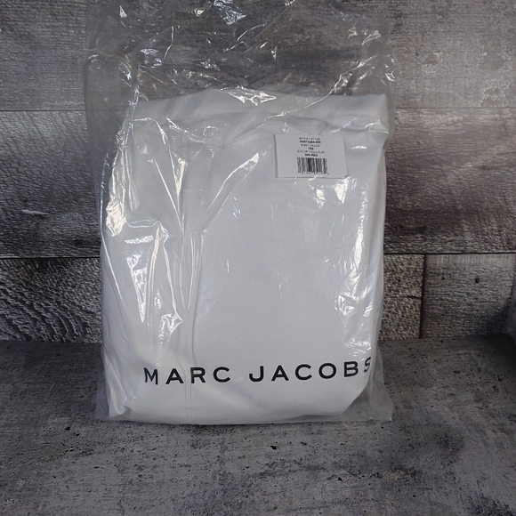 Marc Jacobs Red Leather Backpack - Picture 9 of 12